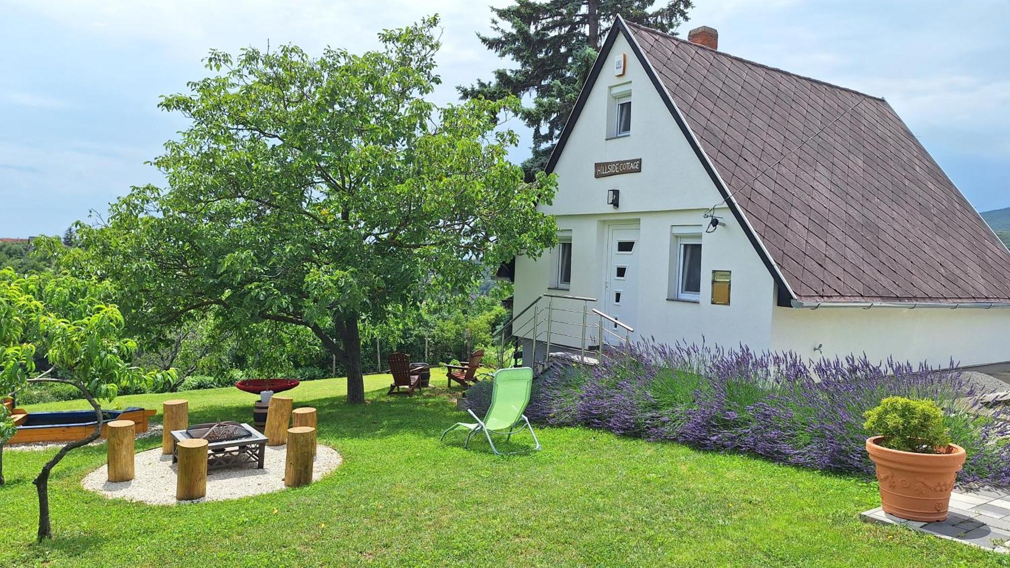 Hillside Cottage Pécs Exterior photo